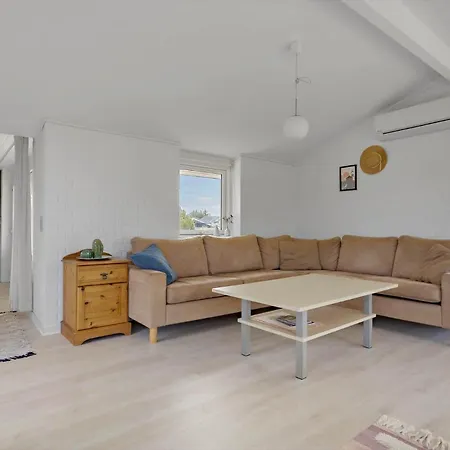 621-hvide-sande-dortheasvej-8 * Bjerregård