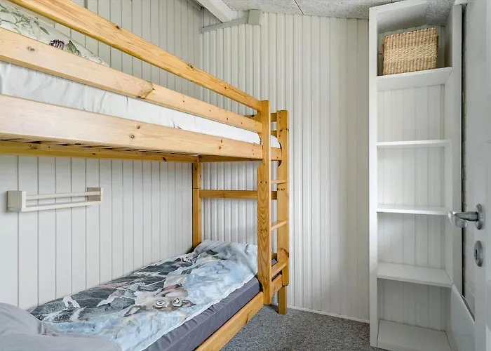 621-hvide-sande-dortheasvej-8 * Bjerregård